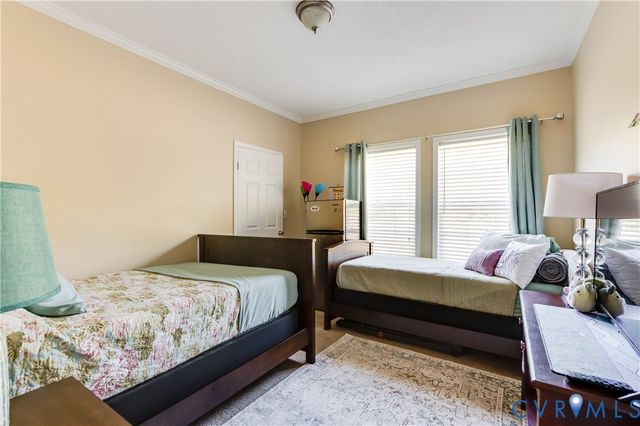 180 Mechams Cove Rd, Topping, VA 23169