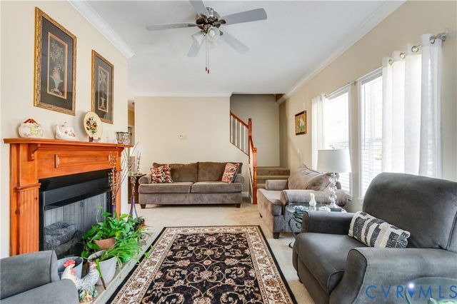 180 Mechams Cove Rd, Topping, VA 23169