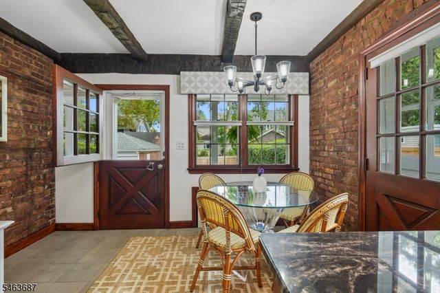 53 Park Ave, Maplewood Twp., NJ 07040
