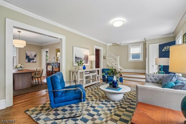 53 Park Ave, Maplewood Twp., NJ 07040