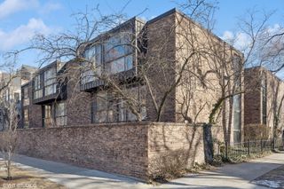 2701 N Racine Avenue A, Chicago, IL 60614