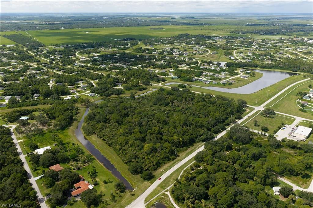 Cowboy WAY, OTHER, FL 33935 — photo 4