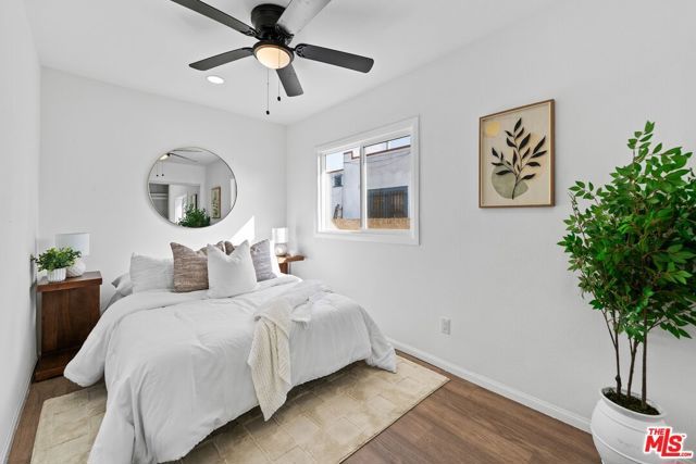 1619 W 68th Street, Los Angeles, CA 90047