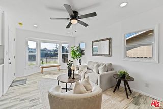 1619 W 68th Street, Los Angeles, CA 90047