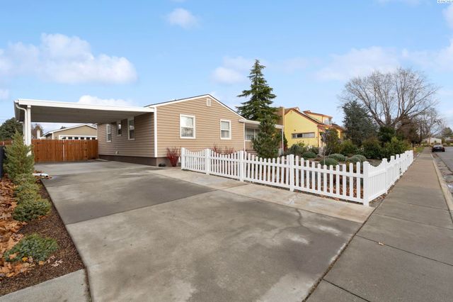 78 Whitten, Richland, WA 99354