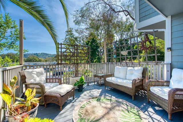513 San Nicholas Court, Laguna Beach, CA 92651