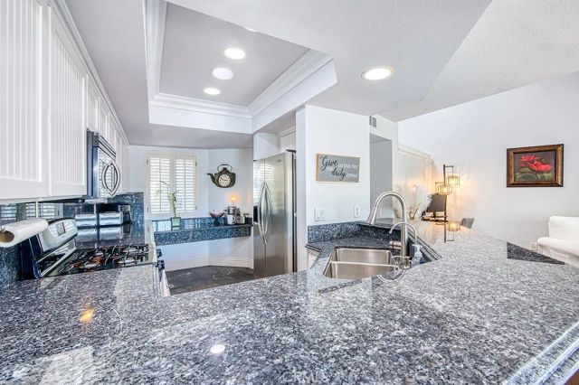 513 San Nicholas Court, Laguna Beach, CA 92651