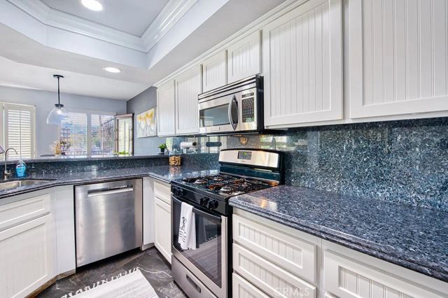 513 San Nicholas Court, Laguna Beach, CA 92651