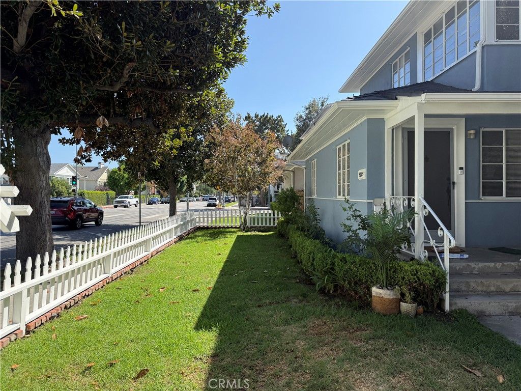 5005 Cahuenga, North Hollywood, CA 91601 — photo 3