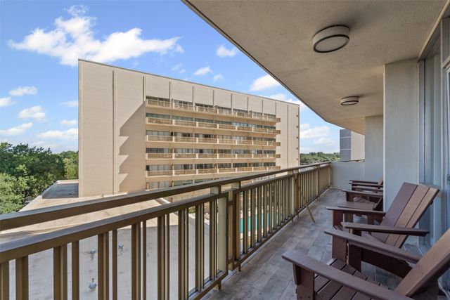 6211 W Northwest Highway 500, Dallas, TX 75225