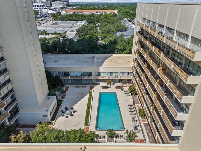 6211 W Northwest Highway 500, Dallas, TX 75225