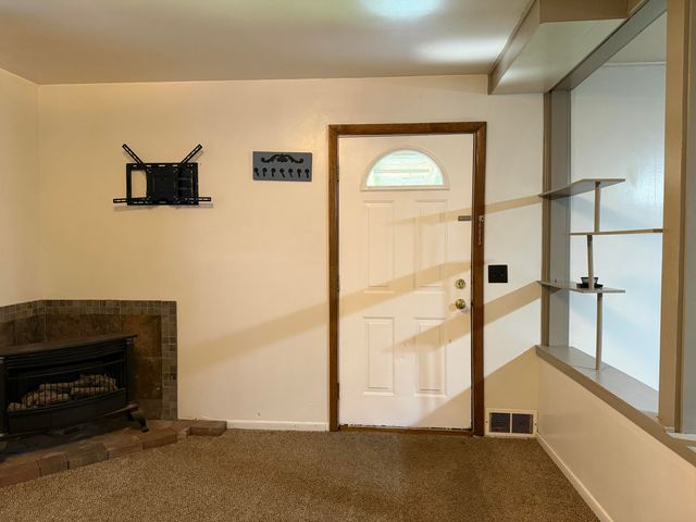 3406 W Shore Drive, Battle Creek, MI 49017