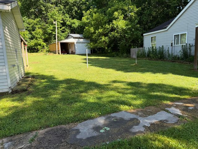 3406 W Shore Drive, Battle Creek, MI 49017