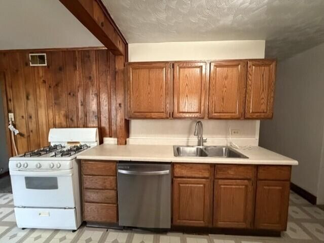 3406 W Shore Drive, Battle Creek, MI 49017