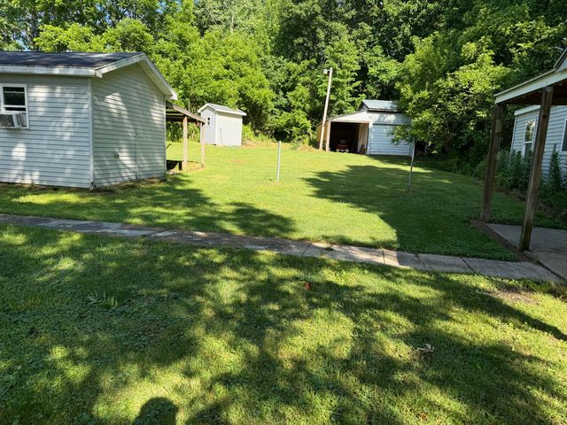 3406 W Shore Drive, Battle Creek, MI 49017