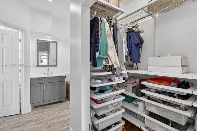 19010 NW 23rd Ct, Pembroke Pines, FL 33029