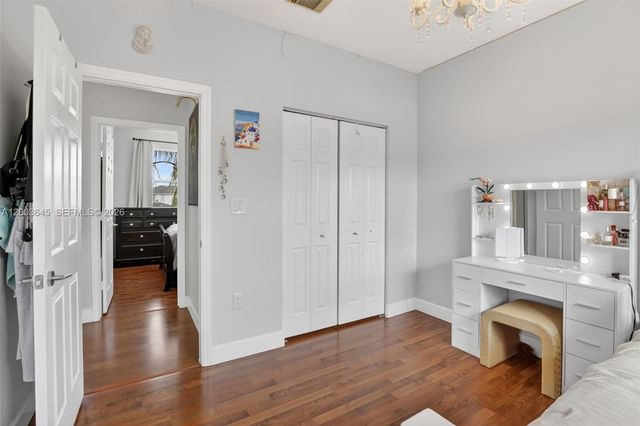 19010 NW 23rd Ct, Pembroke Pines, FL 33029