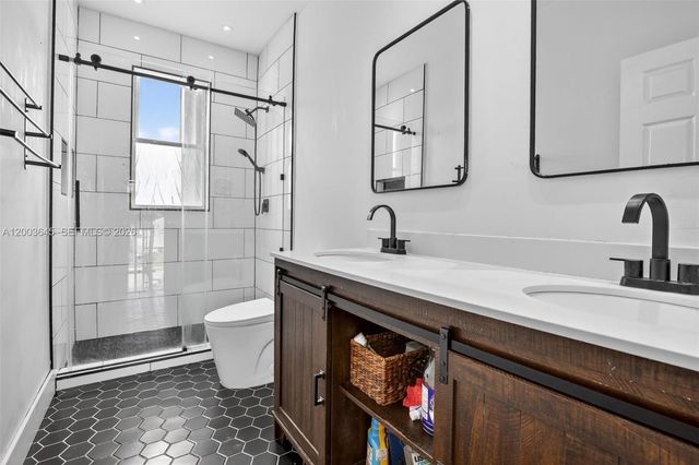 19010 NW 23rd Ct, Pembroke Pines, FL 33029