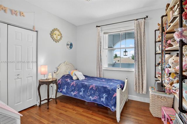 19010 NW 23rd Ct, Pembroke Pines, FL 33029