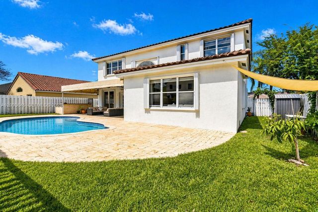 19010 NW 23rd Ct, Pembroke Pines, FL 33029