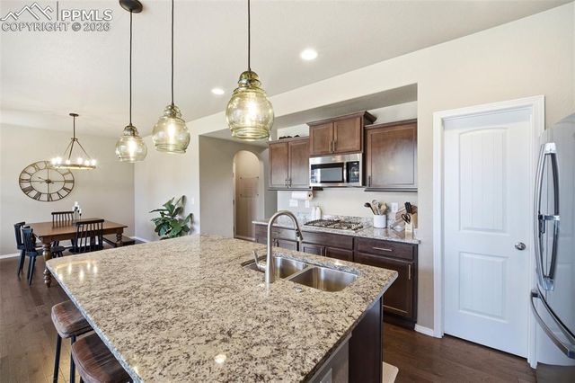 6954 Sedgerock Lane, Colorado Springs, CO 80927