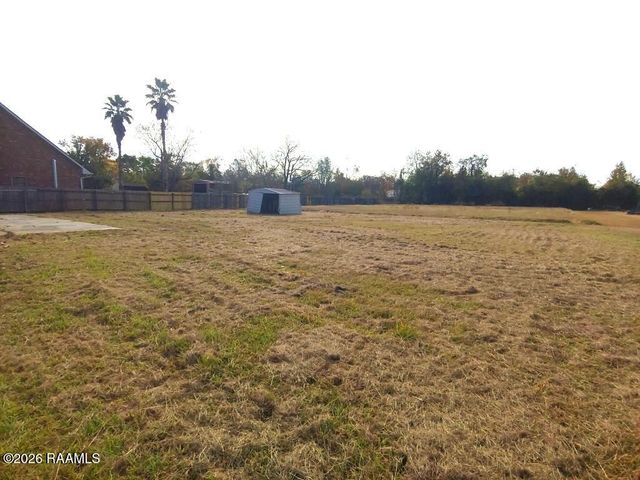 104 Schoeffler Road, Carencro, LA 70520