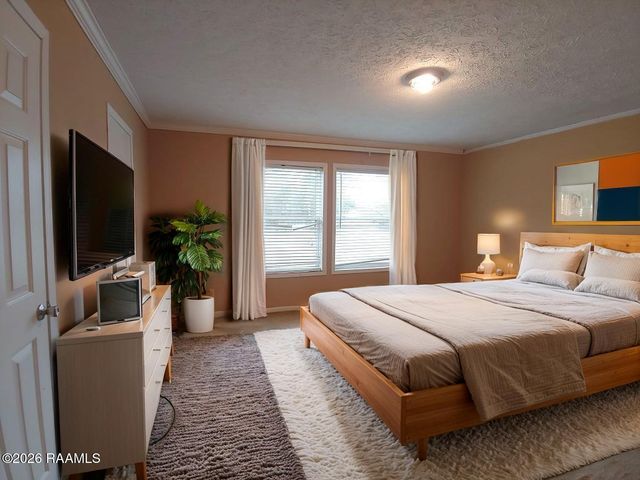 104 Schoeffler Road, Carencro, LA 70520