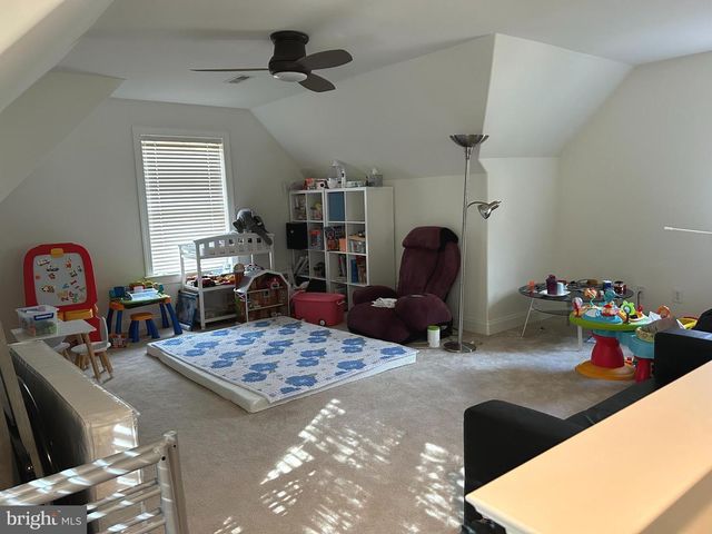 1 HAYMARKET LN, Bryn Mawr, PA 19010