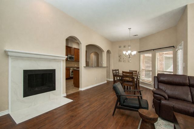 9754 Boyton Canyon Road, Frisco, TX 75035