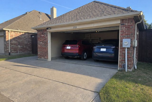 9754 Boyton Canyon Road, Frisco, TX 75035