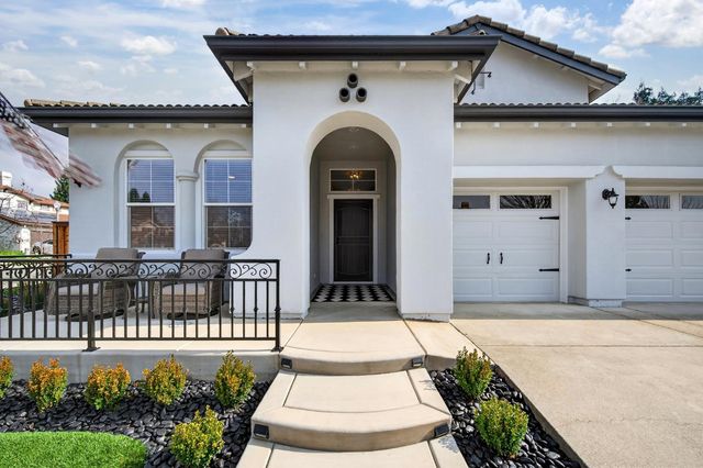 2509 Century Oak Dr, Lincoln, CA 95648