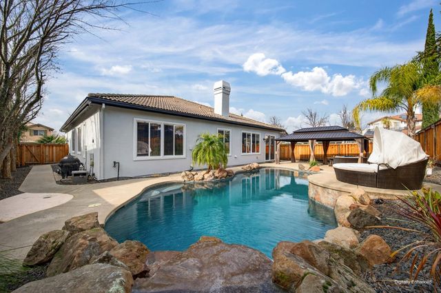 2509 Century Oak Dr, Lincoln, CA 95648