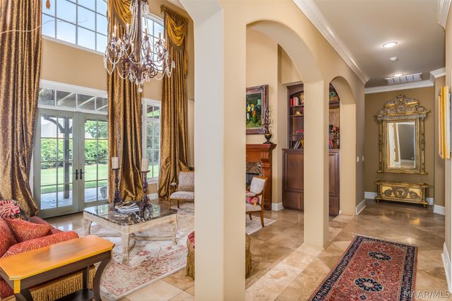 7806 Lakeridge Drive, Montgomery, AL 36117