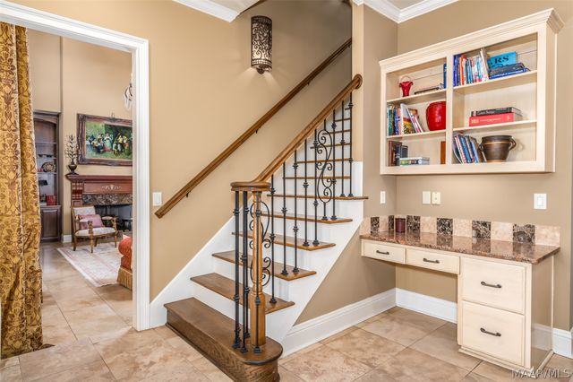 7806 Lakeridge Drive, Montgomery, AL 36117