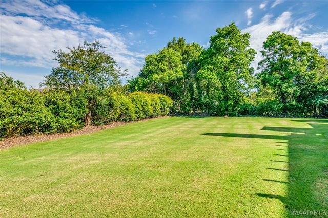 7806 Lakeridge Drive, Montgomery, AL 36117