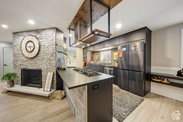 2341 E NEFFS LN, Millcreek, UT 84109