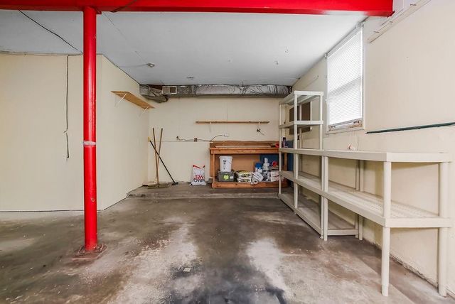 10200 Outlook Drive, Overland Park, KS 66207