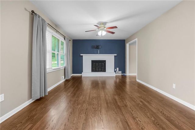 10200 Outlook Drive, Overland Park, KS 66207