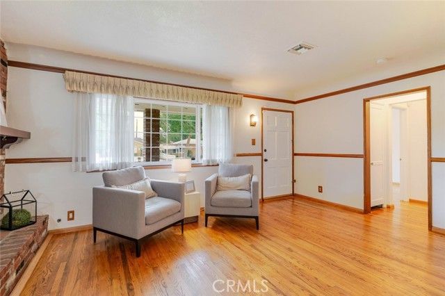 835 N Lincoln Street, Burbank, CA 91506