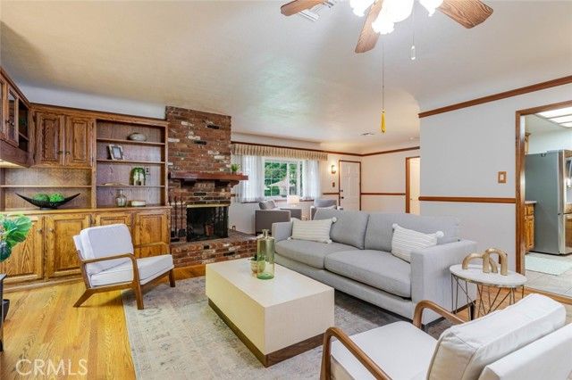 835 N Lincoln Street, Burbank, CA 91506