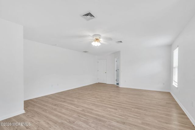 513 Harding Avenue, Toms River, NJ 08753