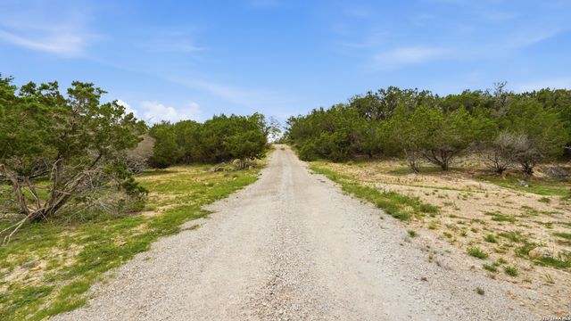 12521 REBECCA CREEK RD, Spring Branch, TX 78070