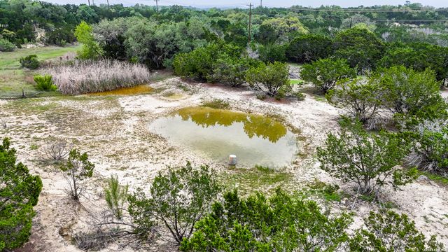 12521 REBECCA CREEK RD, Spring Branch, TX 78070