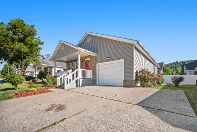 74 Sunwatch Drive, Huntington, WV 25705