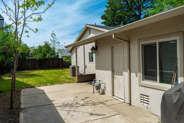 2825 Normington Dr, Sacramento, CA 95833