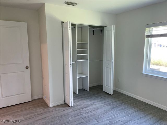 1112-1114 Circle DR, Lehigh Acres, FL 33973