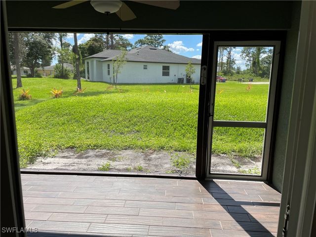 1112-1114 Circle DR, Lehigh Acres, FL 33973