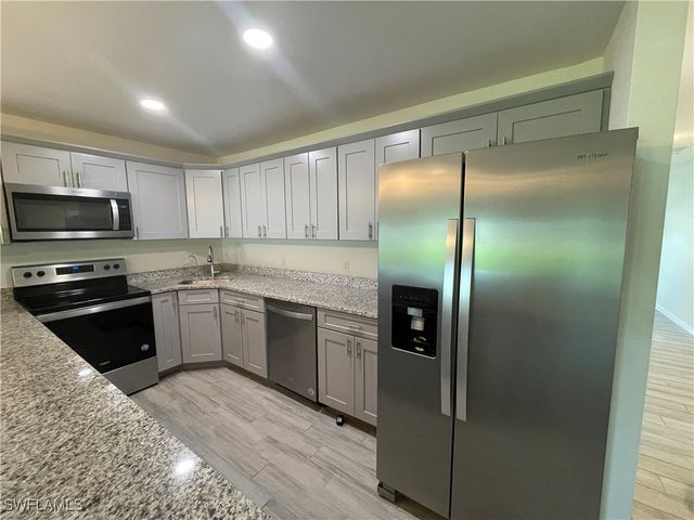 1112-1114 Circle DR, Lehigh Acres, FL 33973