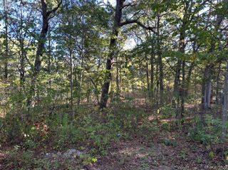 Meade Avenue, Bellport, NY 11713