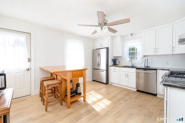 43 May Street, New Britain, CT 06052